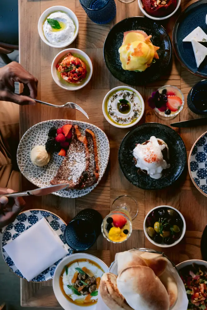 Bottomless Brunch at Virginia Restaurant